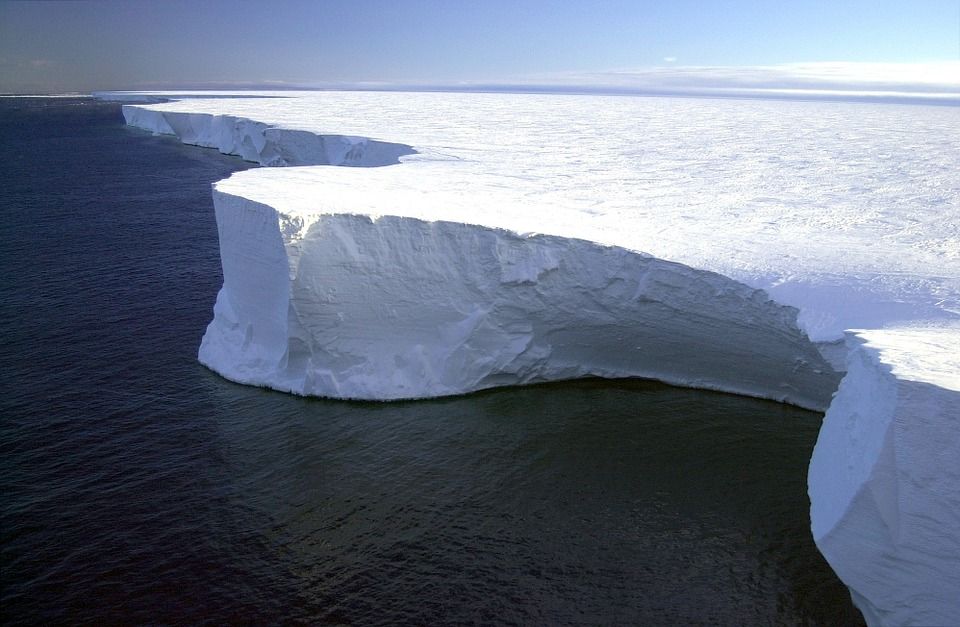 Iceberg twice the size of NYC set to break off from ...