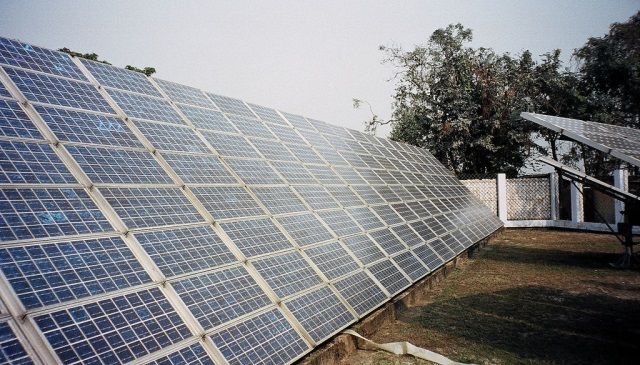 India S Regulator Cuts Price Of Renewable Energy Certificates