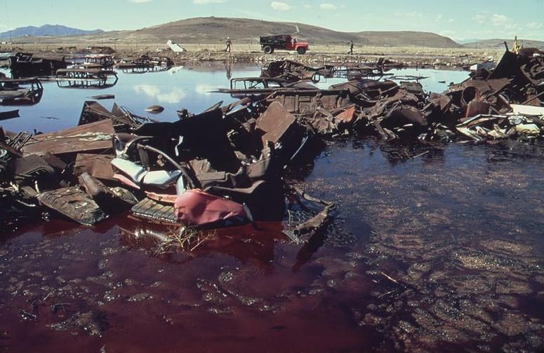 Industrial waste dumps are not usually a net loss to GDP.