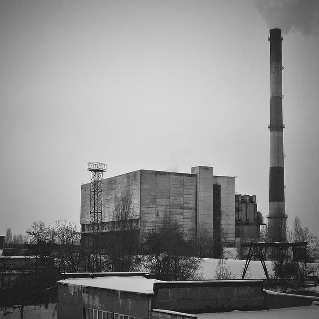 China has set a price for waste-to-energy plants double that offered to coal-fired plants.
